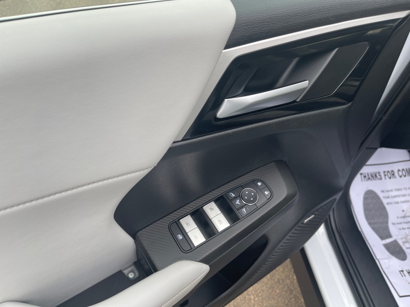 2025 Mitsubishi Outlander