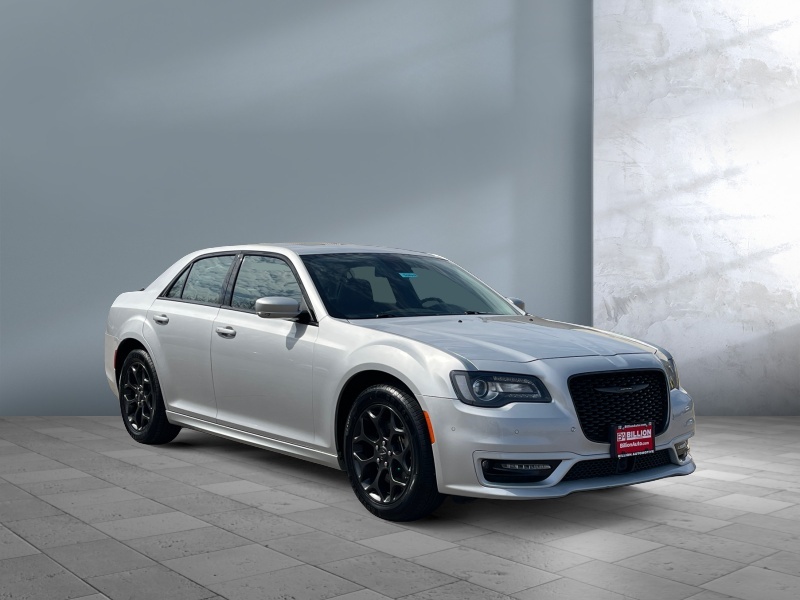 2022 Chrysler 300