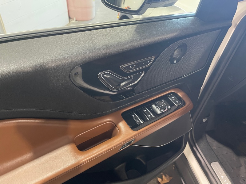 2023 Lincoln Aviator