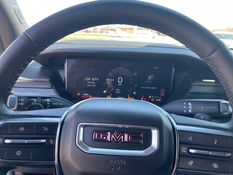 2025 GMC Acadia