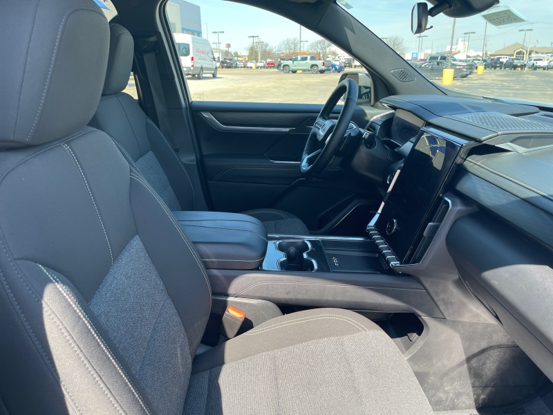 2025 GMC Acadia
