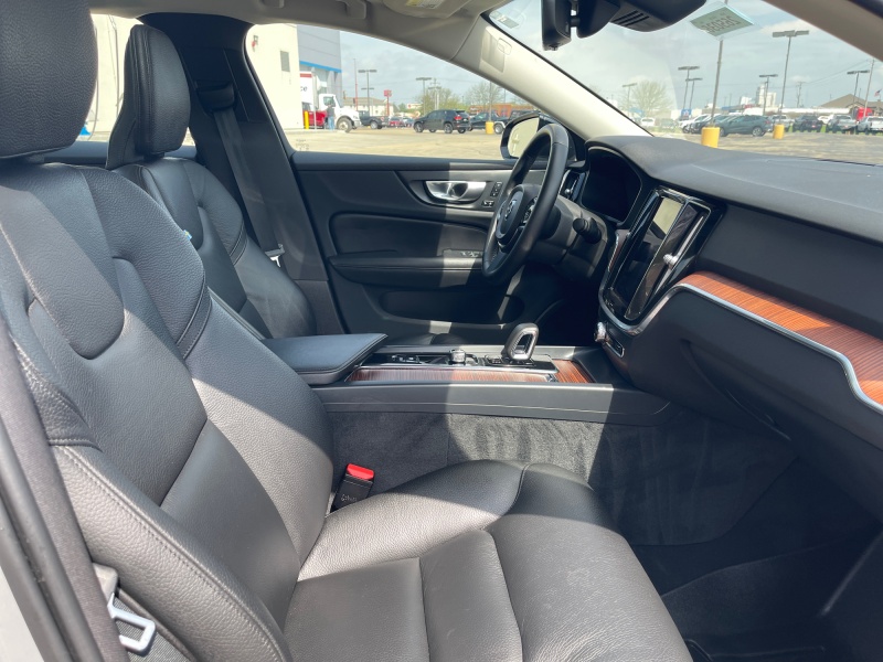 2024 Volvo S60