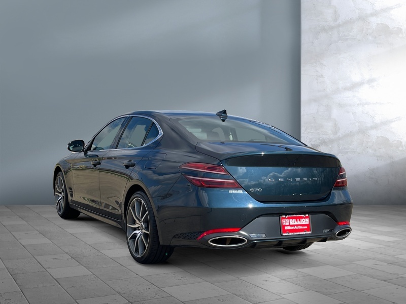 2025 Genesis G70