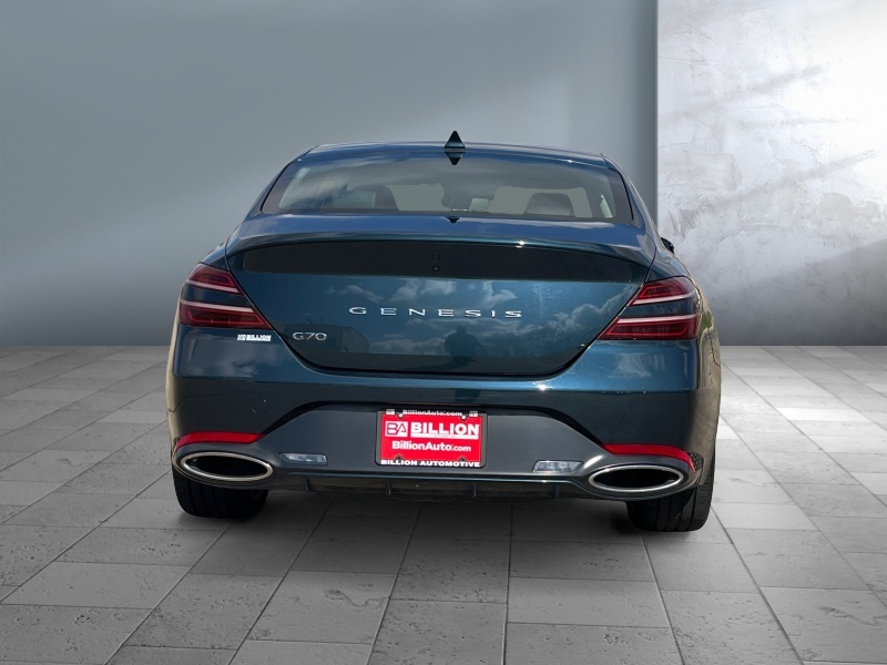 2025 Genesis G70