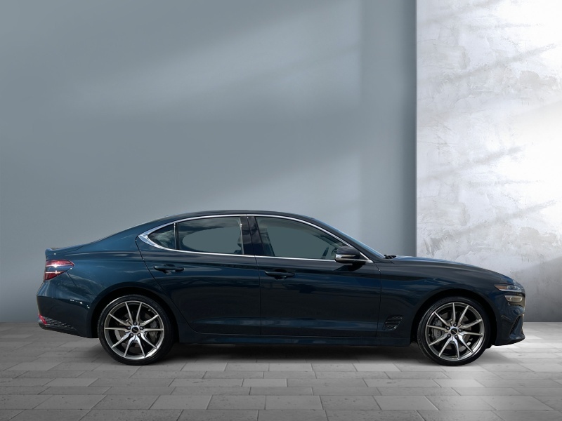 2025 Genesis G70