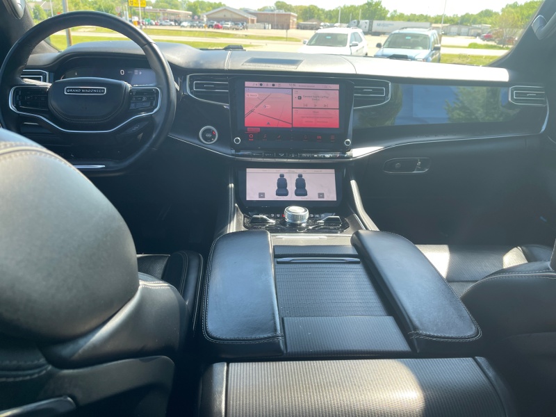 2024 Jeep Grand Wagoneer