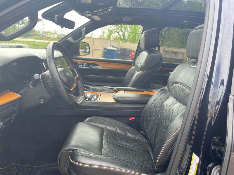2024 Jeep Grand Wagoneer L