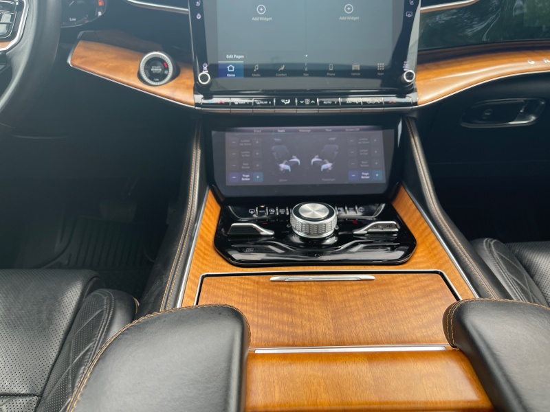 2024 Jeep Grand Wagoneer L