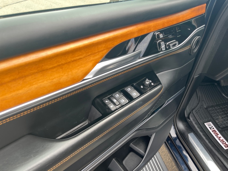 2024 Jeep Grand Wagoneer L