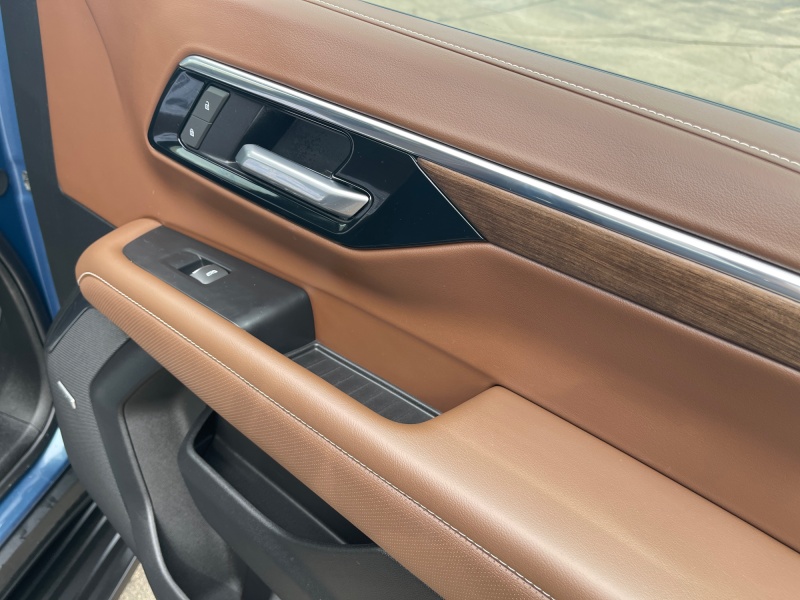 2025 Chevrolet Suburban