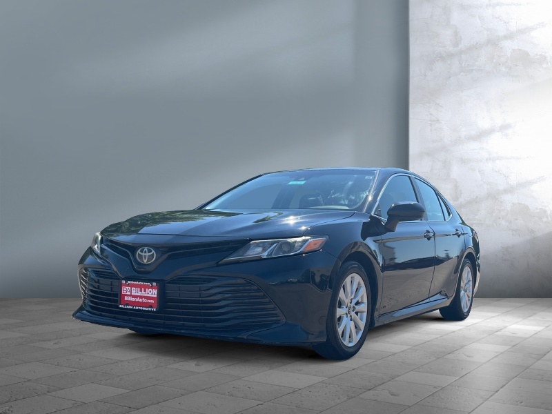 Used 2018 Toyota Camry LE Cars