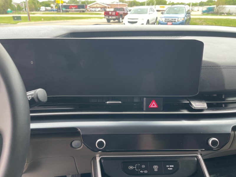 2025 Kia Carnival