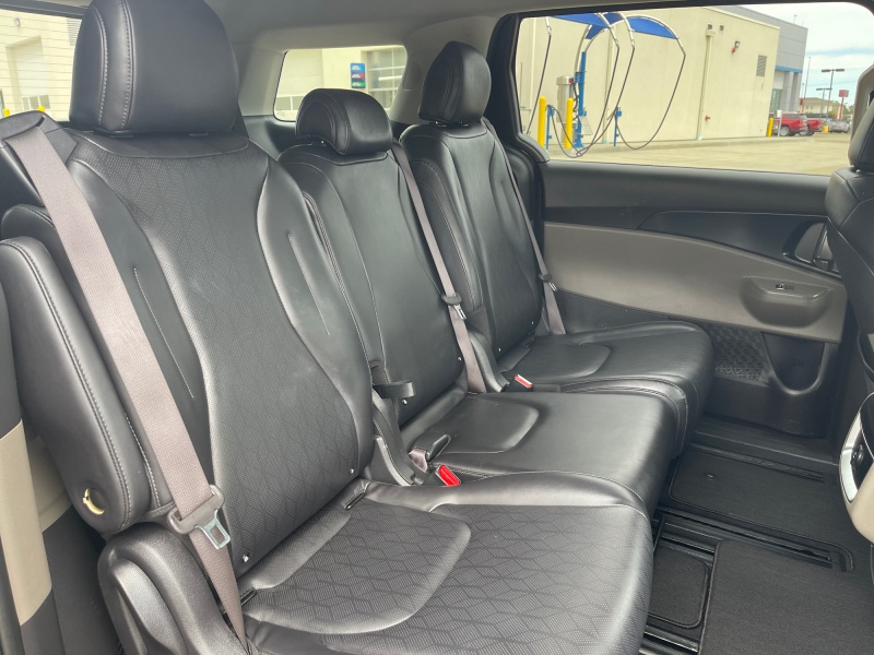 2025 Kia Carnival