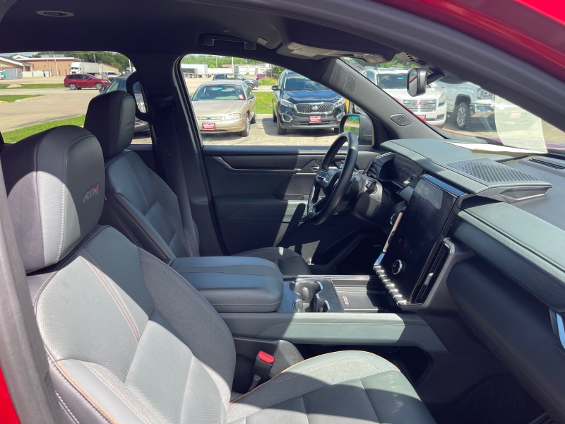 2025 GMC Acadia