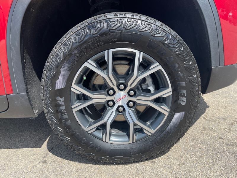 2025 GMC Acadia