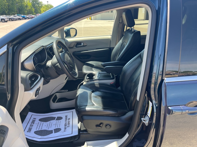 2022 Chrysler Pacifica