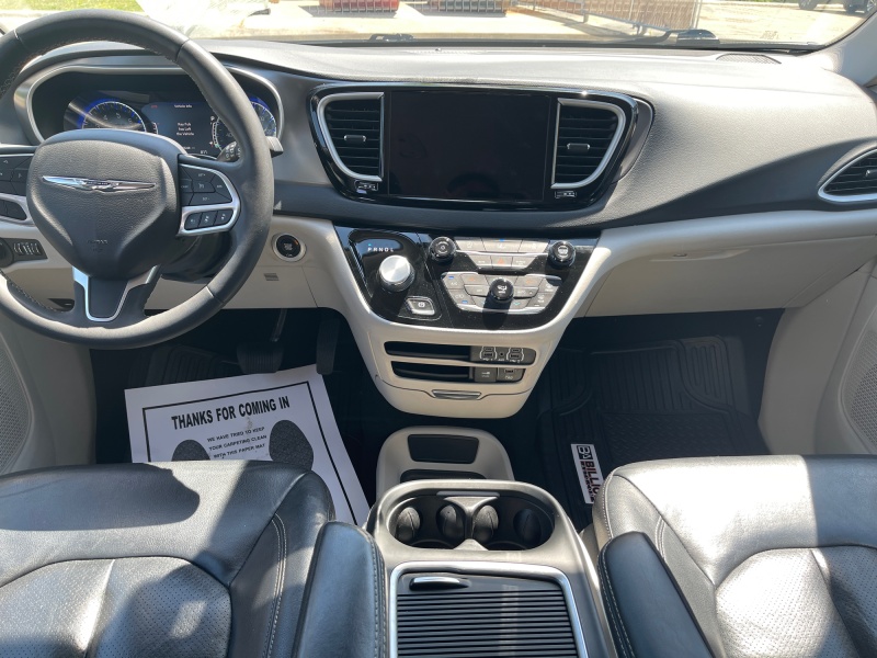 2022 Chrysler Pacifica