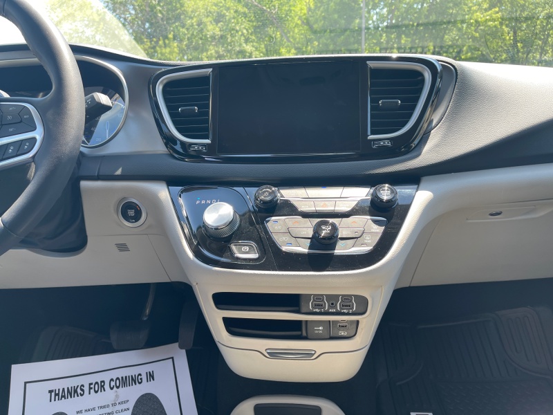 2022 Chrysler Pacifica