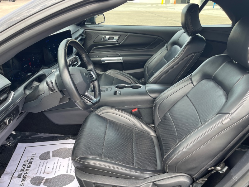 2025 Ford Mustang