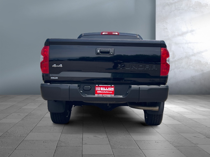 2016 Toyota Tundra 4WD Truck