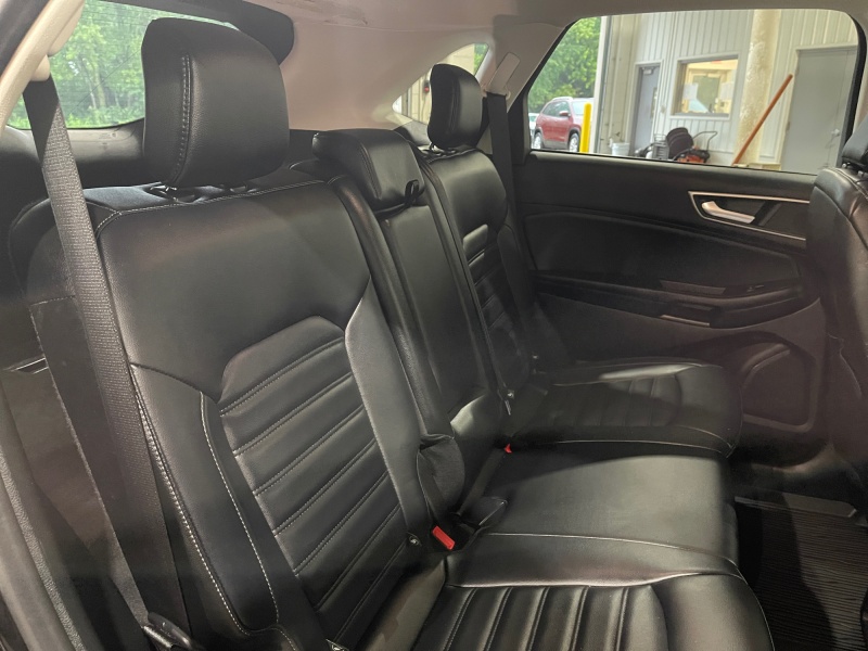 2023 Ford Edge