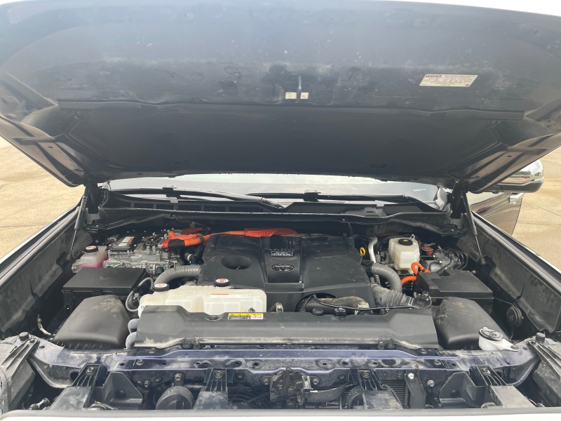 2023 Toyota Tundra 4WD