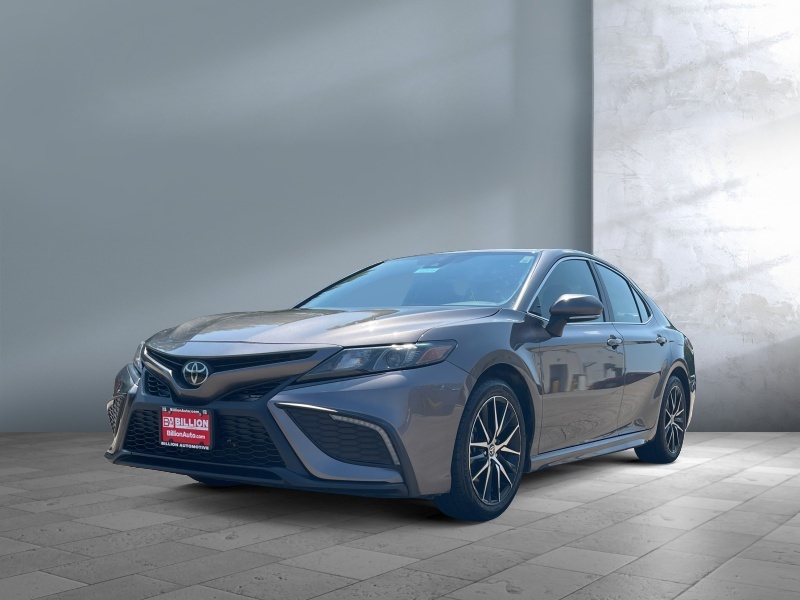 Used 2024 Toyota Camry SE Cars