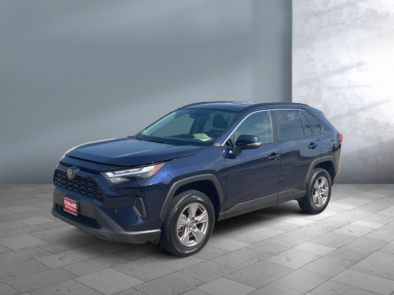 Used 2025 Toyota RAV4 XLE Crossovers