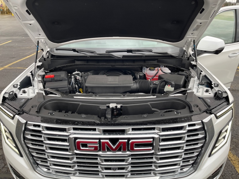 2025 GMC Yukon XL