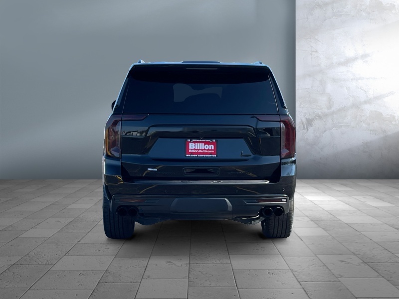 2023 GMC Yukon