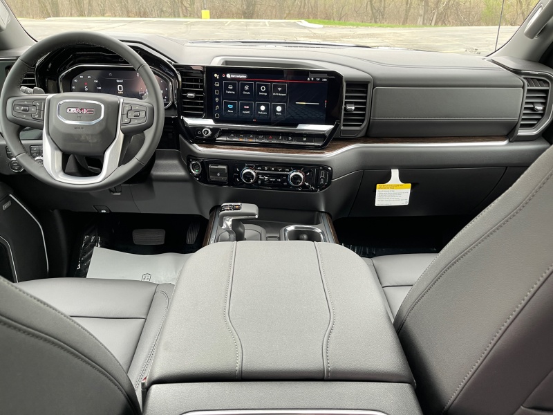 2025 GMC Sierra 1500