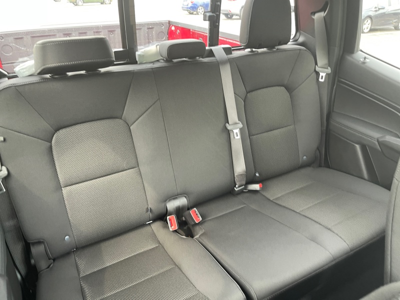 2025 GMC Canyon