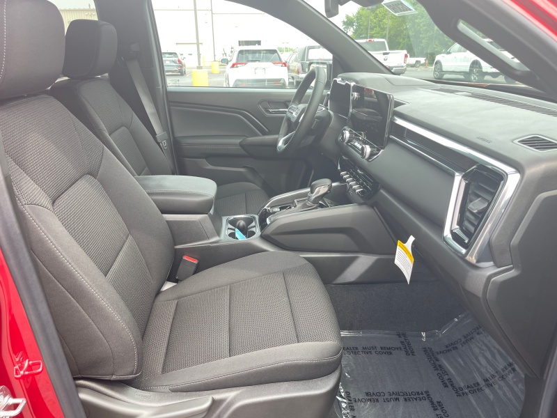 2025 GMC Canyon
