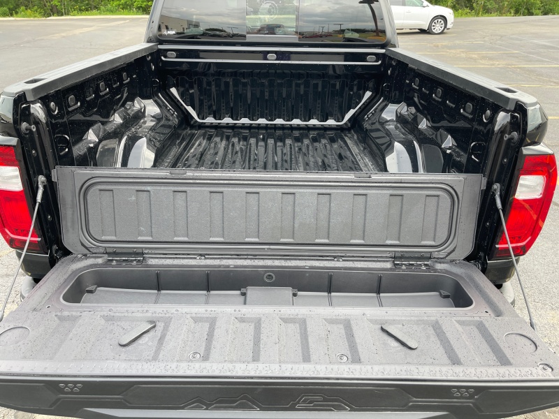 2025 GMC Canyon