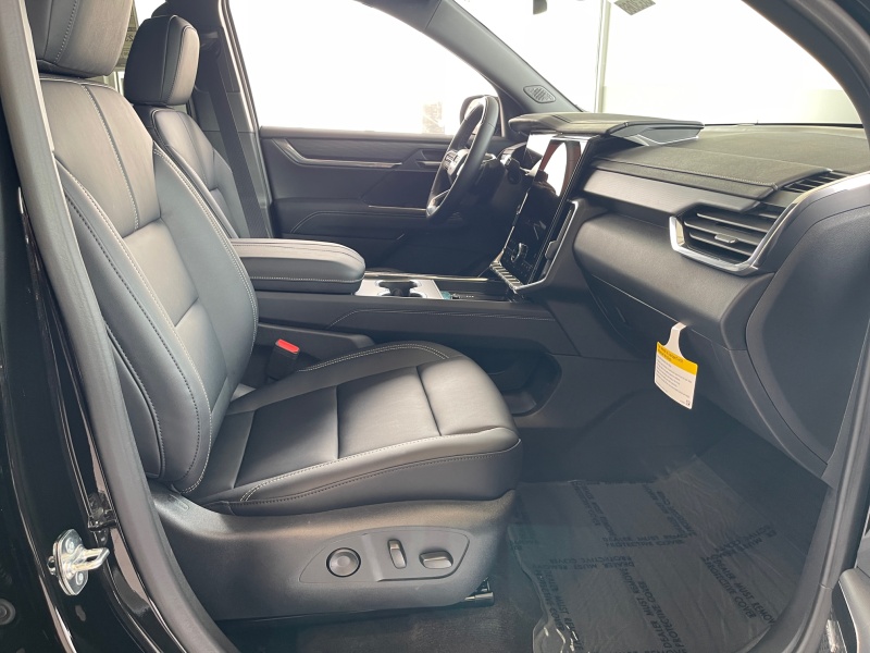 2025 GMC Acadia
