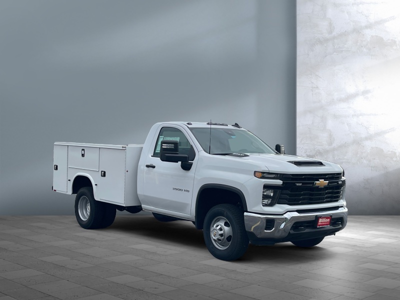 2024 Chevrolet Silverado 3500HD CC
