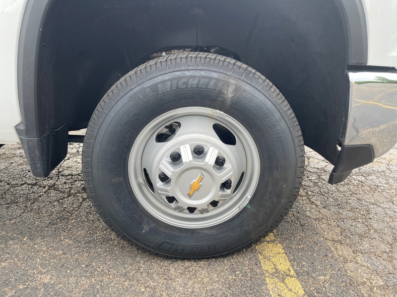 2024 Chevrolet Silverado 3500HD CC