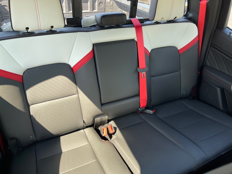 2025 GMC Canyon