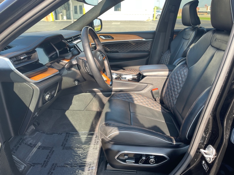 2022 Jeep Grand Cherokee