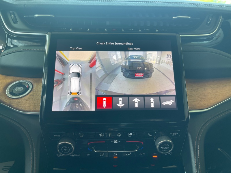 2022 Jeep Grand Cherokee