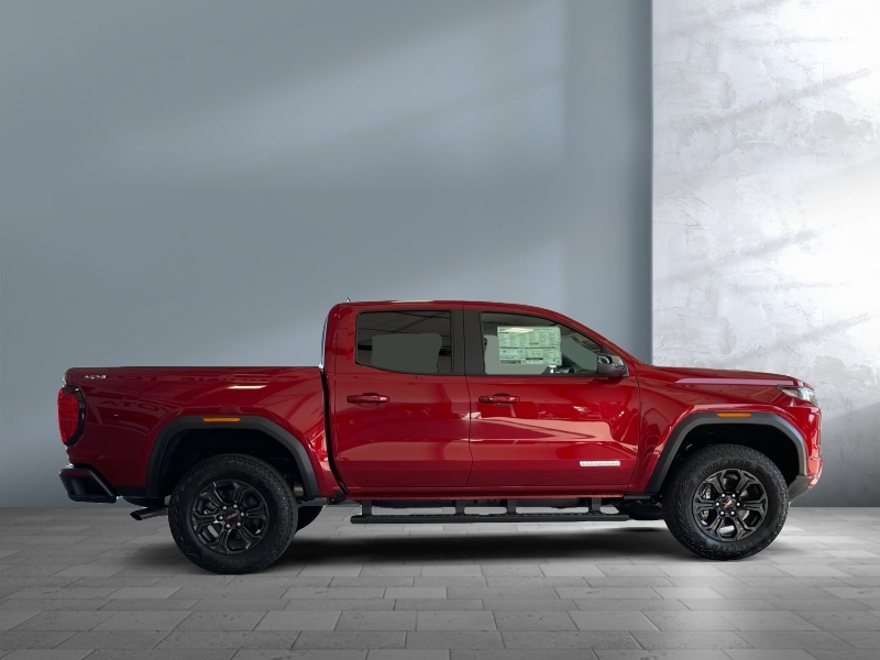 2025 GMC Canyon