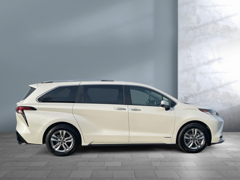 2021 Toyota Sienna