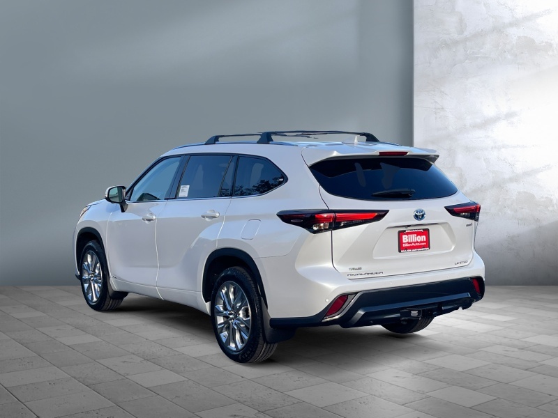 2024 Toyota Highlander