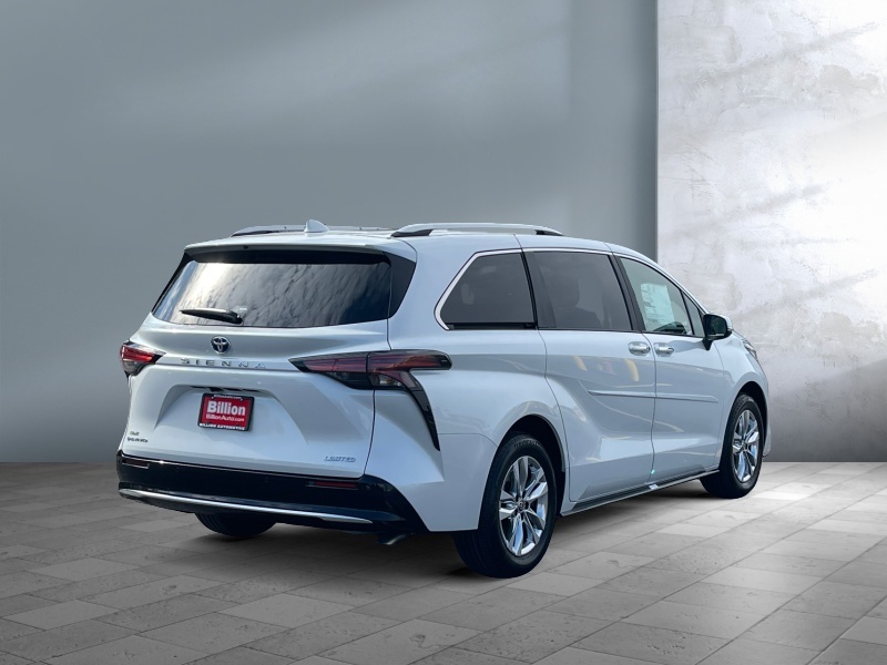 2025 Toyota Sienna