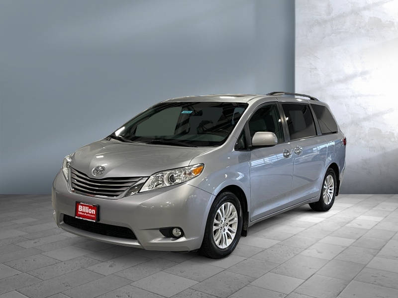 Used 2016 Toyota Sienna XLE Van