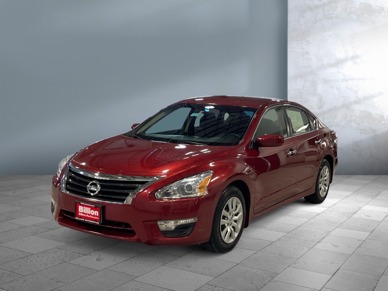 Used 2014 Nissan Altima S Car