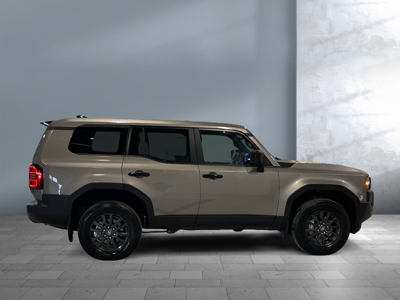 2025 Toyota Land Cruiser