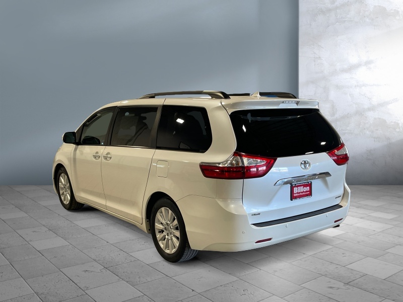 2015 Toyota Sienna