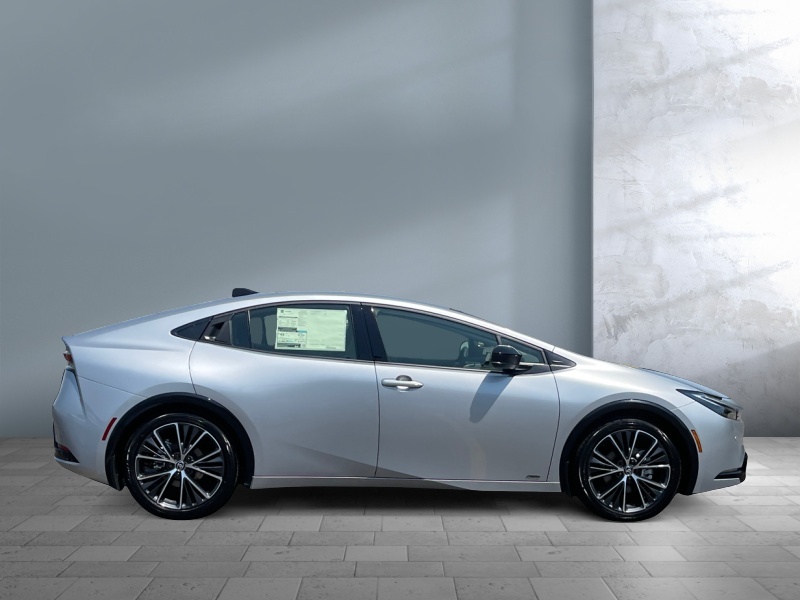 2025 Toyota Prius