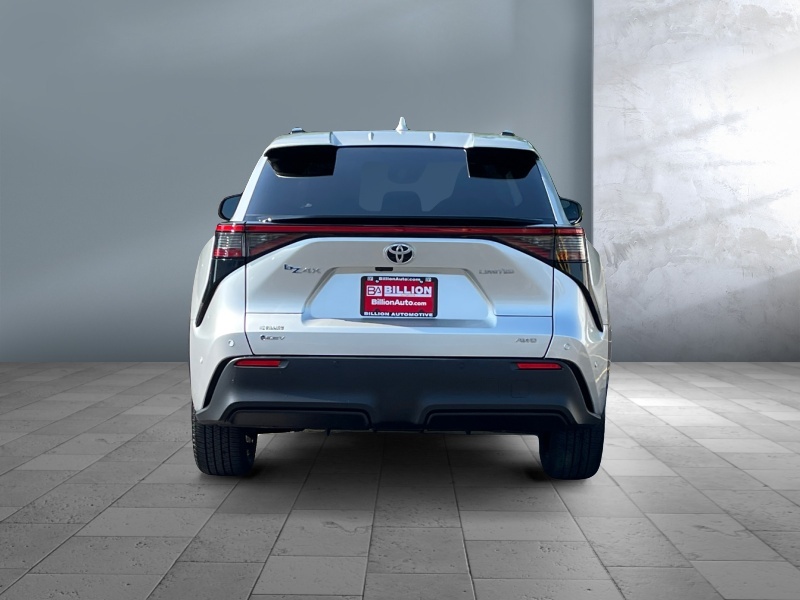 2025 Toyota bZ4X